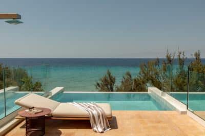 Master Suite Swim Up Private Pool