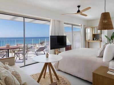 The Reserve Junior Suite Ocean Front with Terrace Bathtub