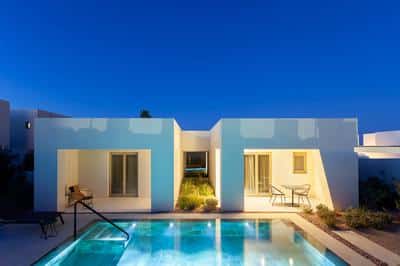 Pool Bungalow
