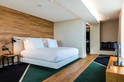 Sea View Suite