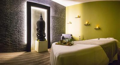 Yhi Spa Massage Room