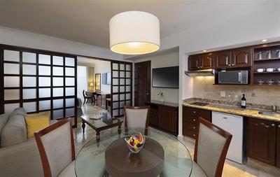 Premium One Bedroom Suite Lagoon View