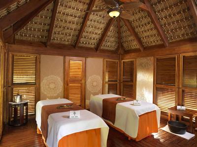Yhi Spa Cabin
