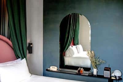 Uzès - Deluxe Room