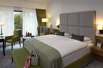 Grand Deluxe Room