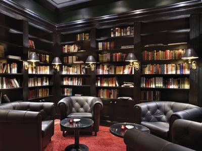 Cigar Lounge