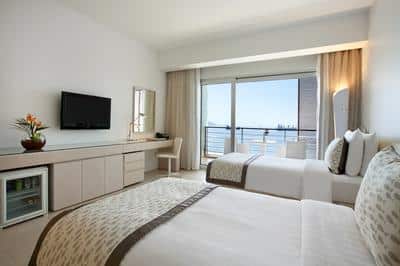 Premier Club Room
