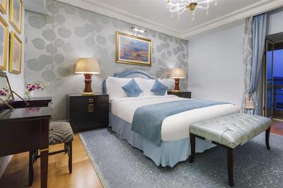 Nile Deluxe Suite