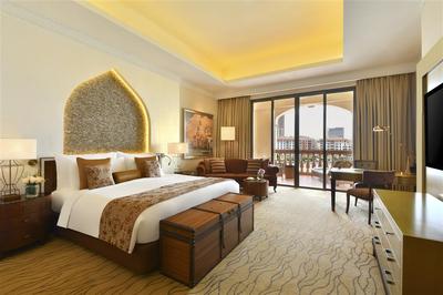 Deluxe Room Pearl View