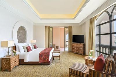 Marsa Malaz Suite