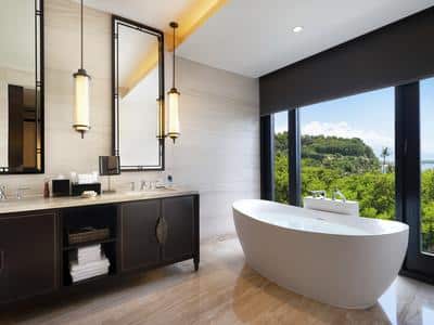 Grand Deluxe Room