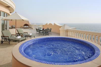 Deluxe 4 Bedroom Penthouse