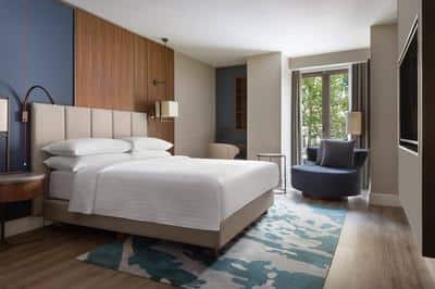 Accessible King Guest Room
