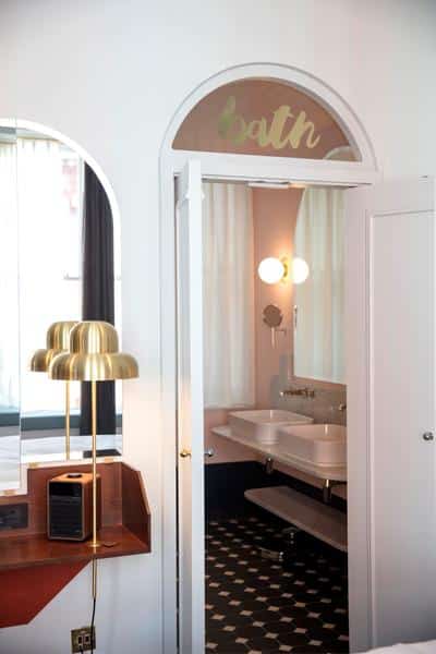 Henrietta - Executive Room