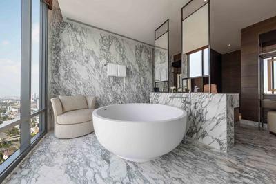 Thonburi Suite