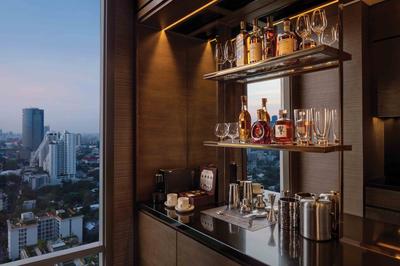 Thonburi Suite