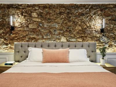 Courtyard Suite