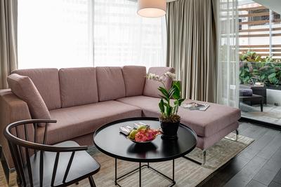 Manor Suite Living Room