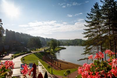 Breakfast Terrace