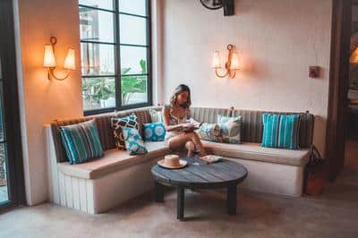 Bar/Lounge