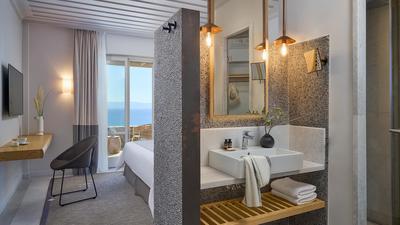 Deluxe Room With Sea View