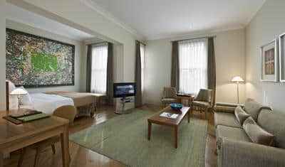 Deluxe Suite