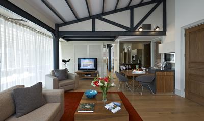 Luxury Suite