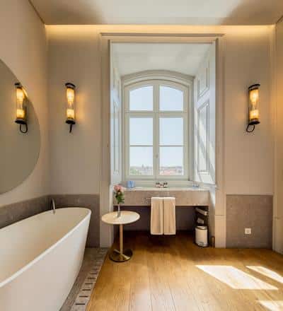 Superior City View Room