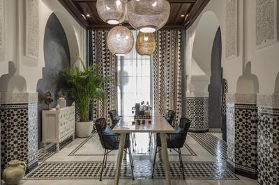 Salma Suite Dining Room
