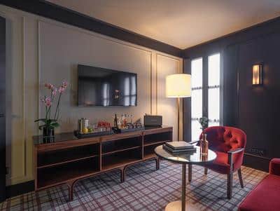 XL Room