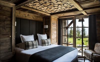 Violette Deluxe Room