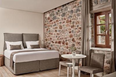 Deluxe Double Sea View Room