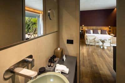Jacuzzi Family Lodge