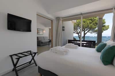 Sea Laterale Balcony Suite