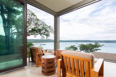 Andaz Bay View Suite
