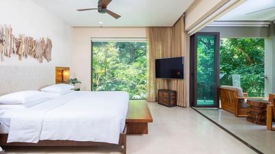 Andaz Suite