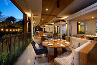 Ostra Restaurant