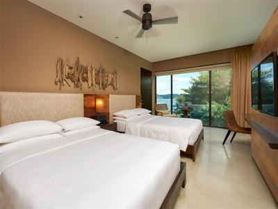 2 Double Beds Bay View