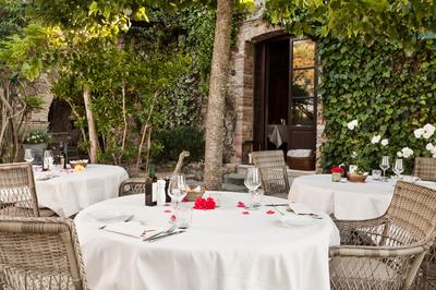 Restaurant Terrace