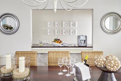 Lookout Villa, Three Bedroom Private