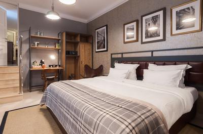 Comfort Quad Room