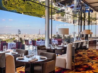Bonnie Restaurant & Terrace