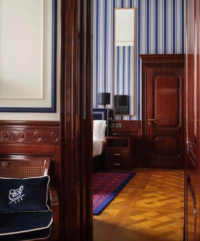 Executive Suite