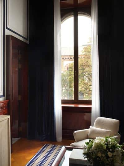 Premier Room