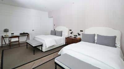 Deluxe Double Bed