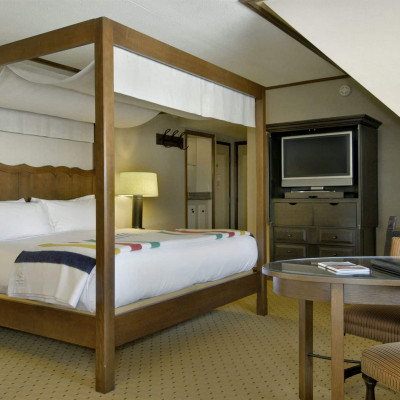 Fairmont Tremblant image