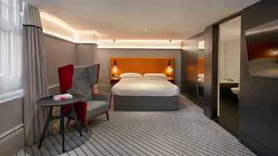 Andaz Large Suite