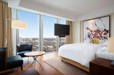 Panoramic Deluxe Guest Room