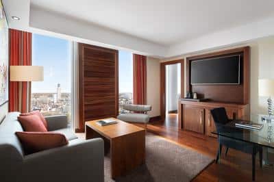 Grand Deluxe Suite - Living Room