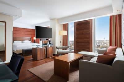 Grand Deluxe Guest Room